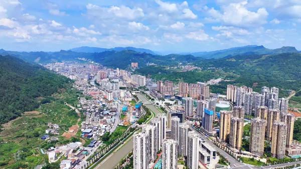推出高铁新区7宗优质地块！四川宜宾筠连举行2025年城市推介会