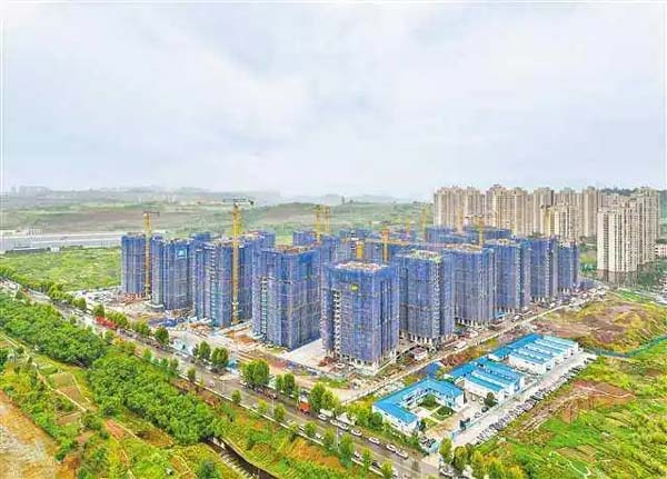 重庆两江新区：龙兴安置房三期项目加紧建设