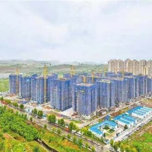 重庆两江新区：龙兴安置房三期项目加紧建设