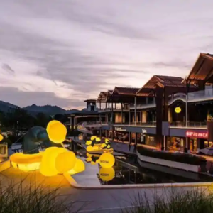 情绪价值当道，微度假地产走出“独立行情”，“非标商业”成破局关键