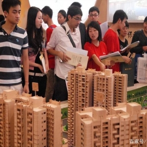易宪容：下调房贷利率已经无法刺激楼市，老百姓根本没兴趣买房了 ...