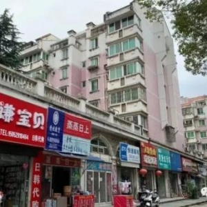 镇江新区某老旧小区加装电梯进入审查筹备阶段……