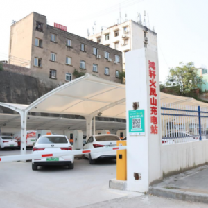 住建部、发改委、民政部联合调研两江新区人和街道