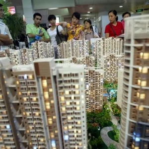 围绕“车子”“房子”做文章 多地促消费出实招