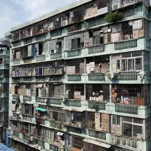 深圳“老破小”支棱起来了：多套房子挂牌当天就成交，机构称泡沫已消除