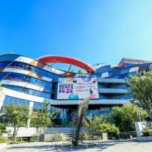 半年卖掉两大王牌商场 万科上海商业板块“由重转轻”？