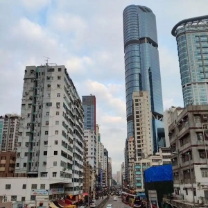 香港甲级写字楼空置率上升，新财年商业用地供应按下“暂停键”