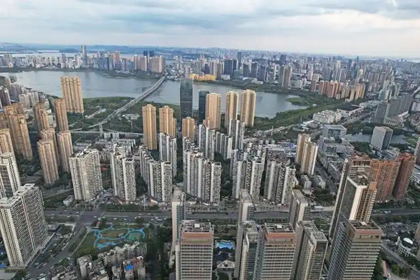 武汉楼市持续回暖 4月新房成交量同比上涨2.3%