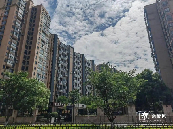 价格跌回1.5万元/m²，广厦天都城长期霸榜热门二手房