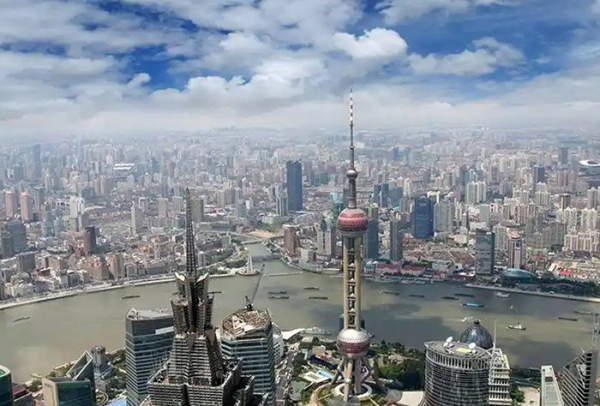 两千万级新房28秒成交一套，“日光”已成常态，豪宅强力拉动上海新房价格继续领涨全国