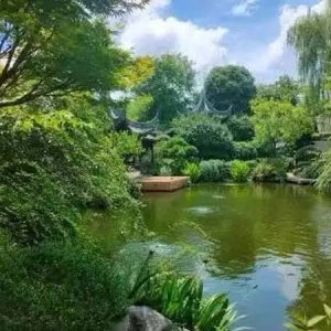2年前拍出1.33亿元的“杭州最贵法拍房”杭松居，最近二手房1.9亿元成交