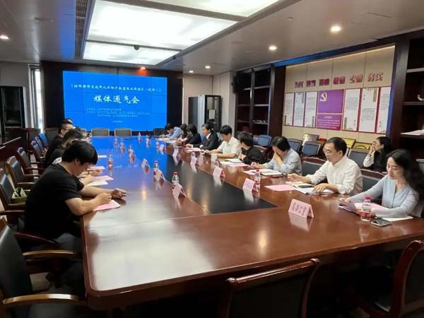 杭州房产办证过户“云上办”，不过这两类人必须现场办理